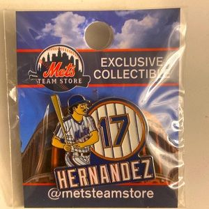 NY Mets Keith Hernandez Pin Retired #17